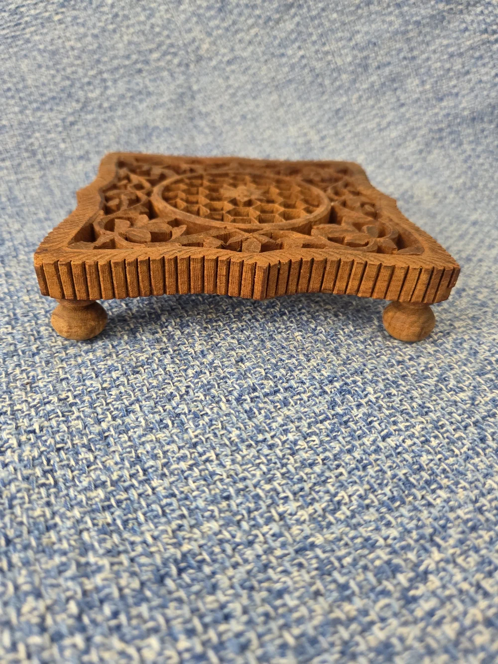 Vintage hand-carved Footed wooden trivet 5